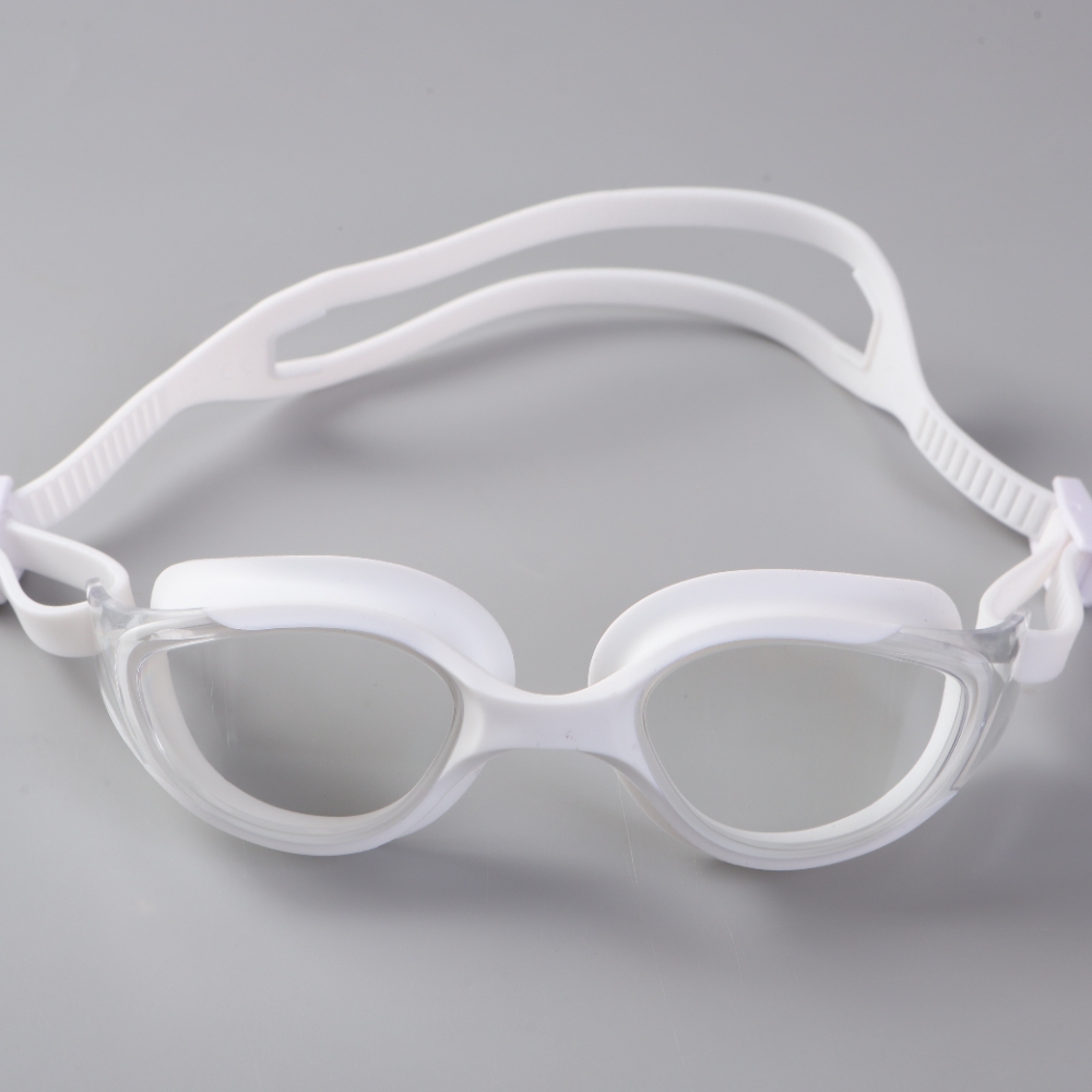 Adult Swimming Goggles with Plastic Case